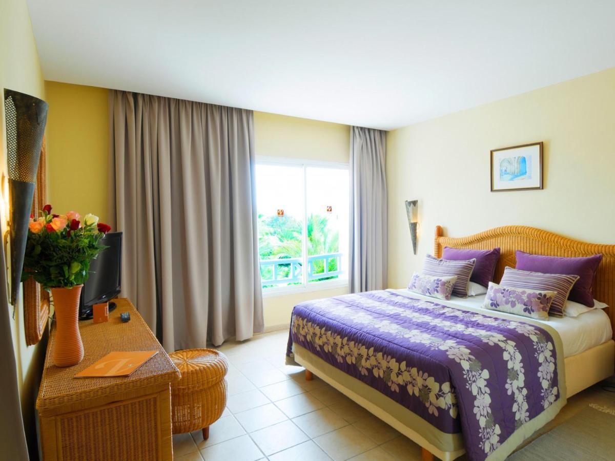 Djerba Resort- Families And Couples Only Хумт-Сук